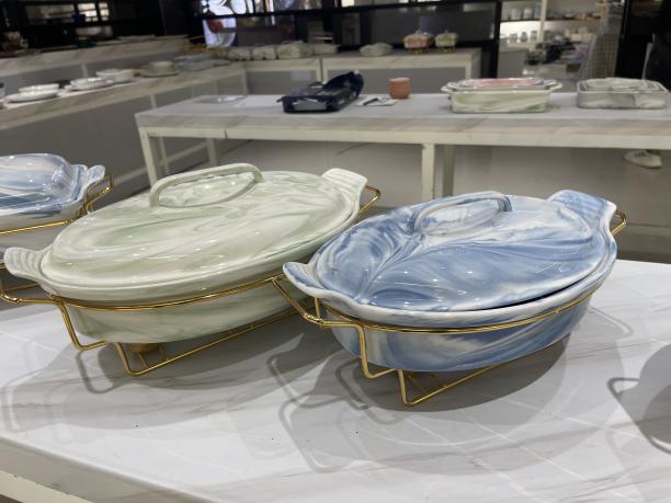 Мраморна керамична чиния: перфектна комбинация от изкуство и практичност на масата за хранене