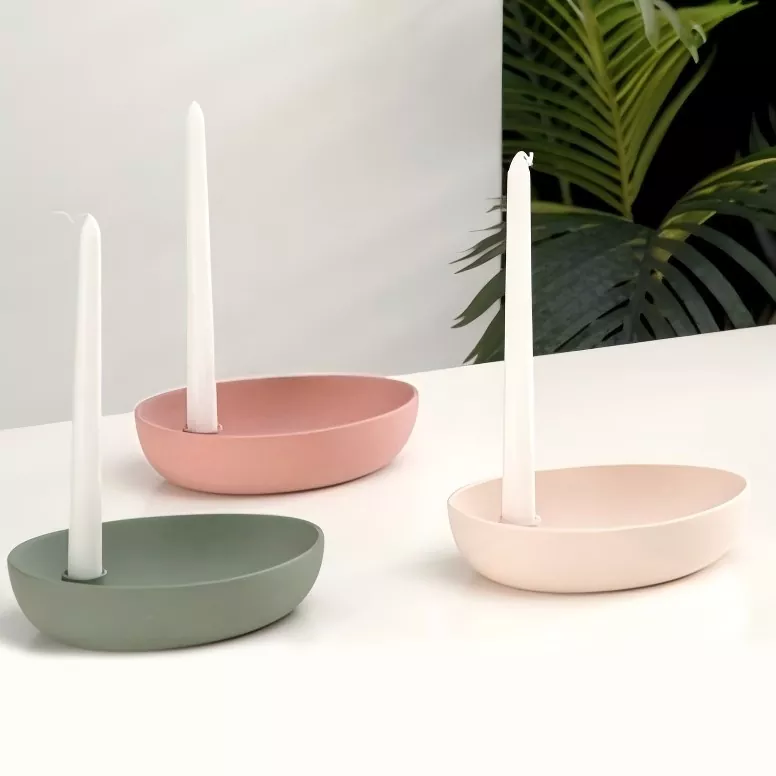 Модерен овален керамичен свещник