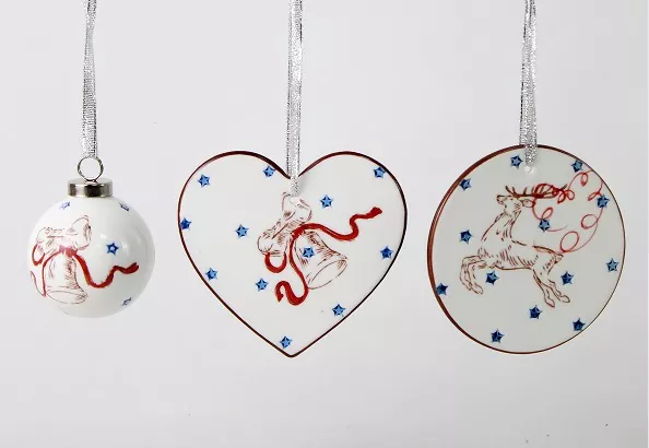 Уникална ръчно изработена керамична украса за елха